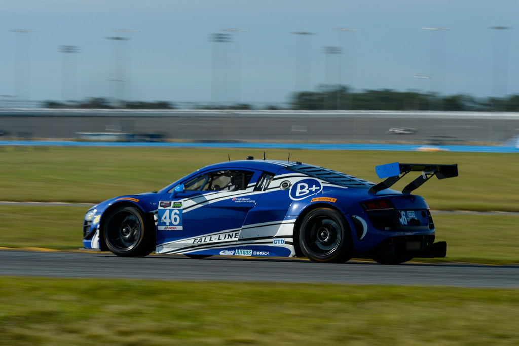 Audi tritt in neuer US-Rennserie mit fünf R8 LMS an
