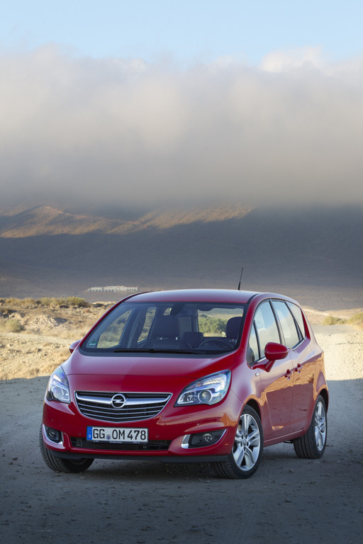 Aufgefrischter Opel Meriva debütiert in Brüssel