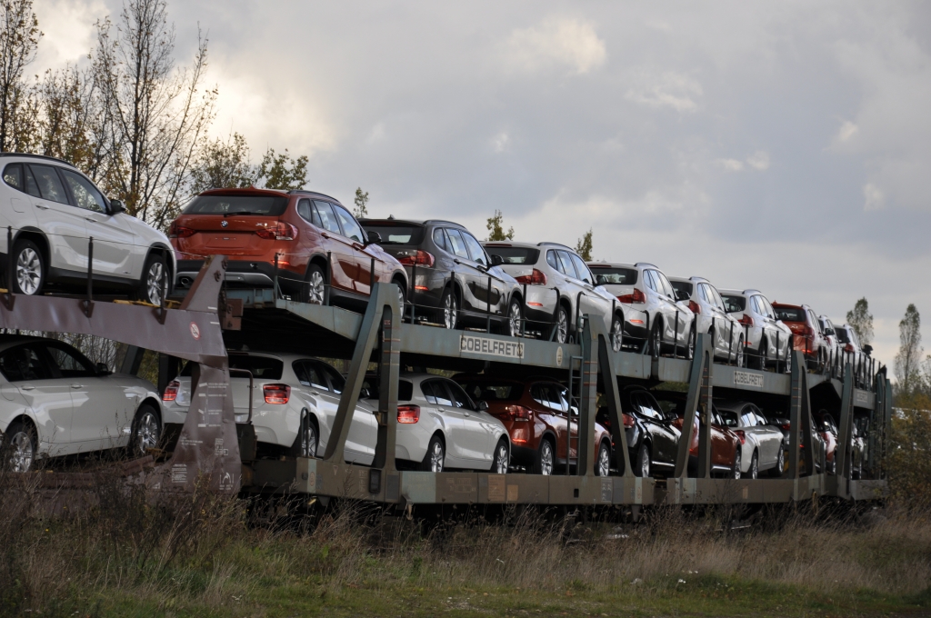BMW forciert Werksversand auf der Schiene