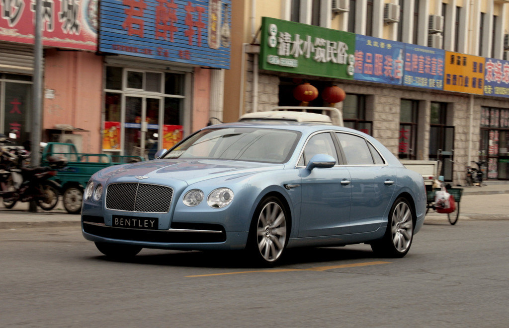 Bentley verkaufte über 10 000 Autos