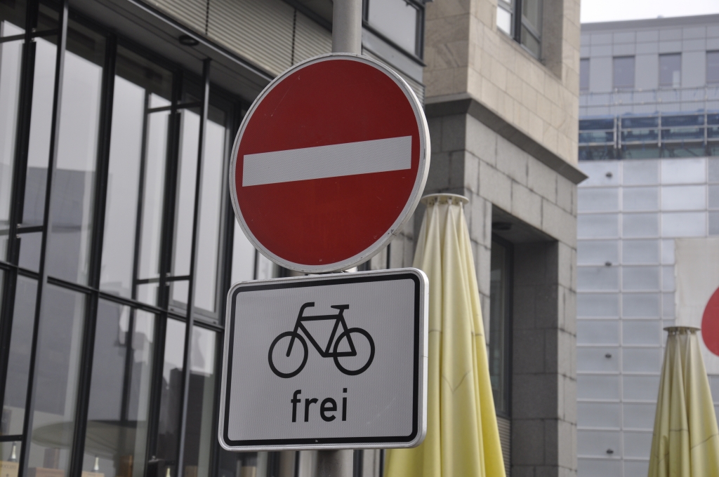 Bußgeldkatalog 2014 – Weniger Punkte, höhere Bußgelder - © auto.de