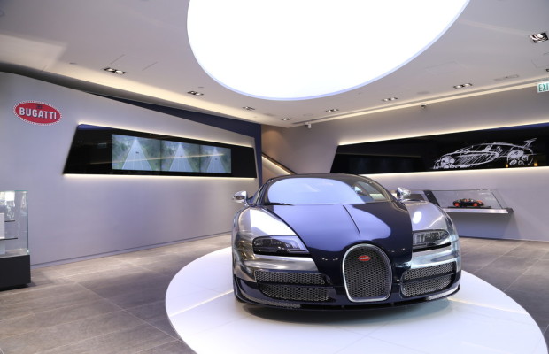 Bugatti eröffnet Showroom in Hong Kong