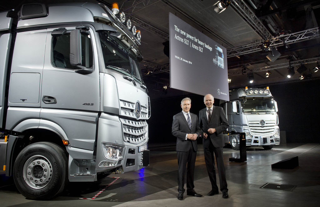 Daimlers dickste Brummis: Actros SLT und Arocs SLT