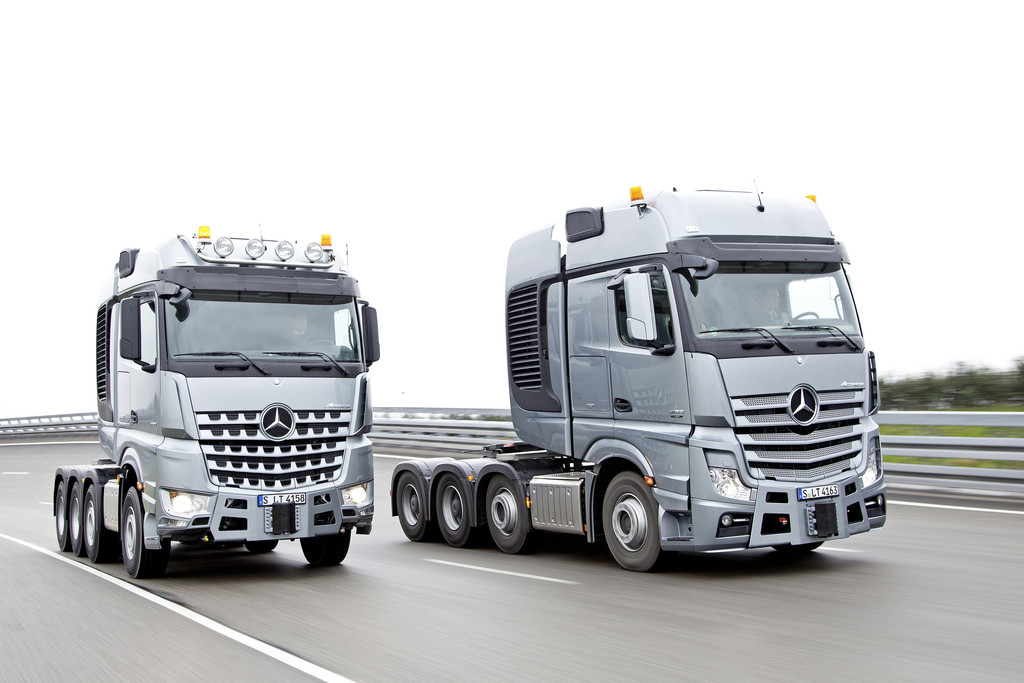Daimlers dickste Brummis: Actros SLT und Arocs SLT