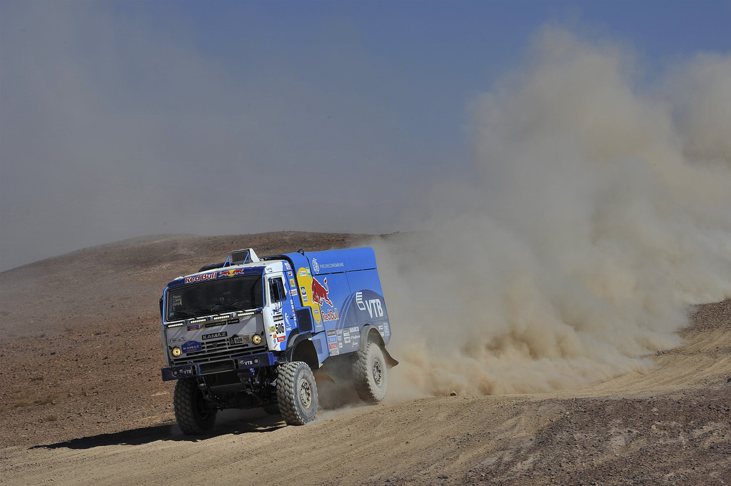 Dakar 2014: Karginov überholt de Rooy