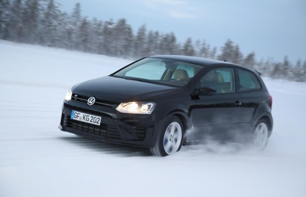 Der VW Polo R wirft seine Schatten voraus - Neulich nachts in Schweden