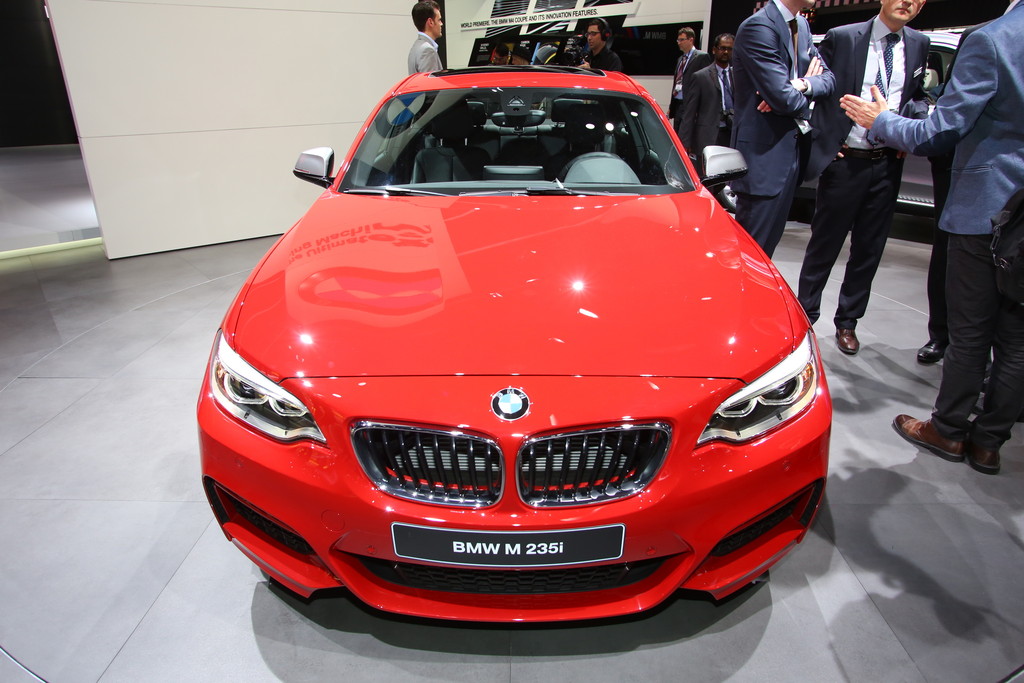 Detroit 2014: Aus 1 mach 2 - Weltpremiere der BMW 2er-Reihe