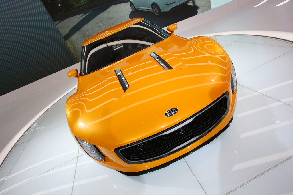 Detroit 2014: Beim Kia GT4 Stinger macht der Motor die Musik