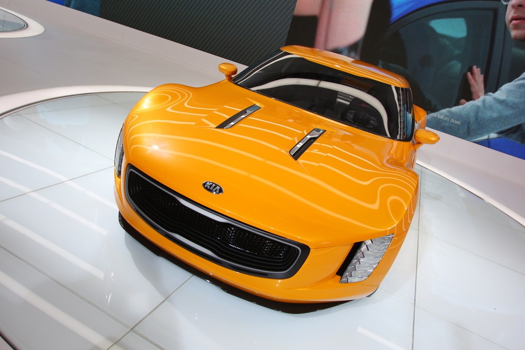 Detroit 2014: Beim Kia GT4 Stinger macht der Motor die Musik