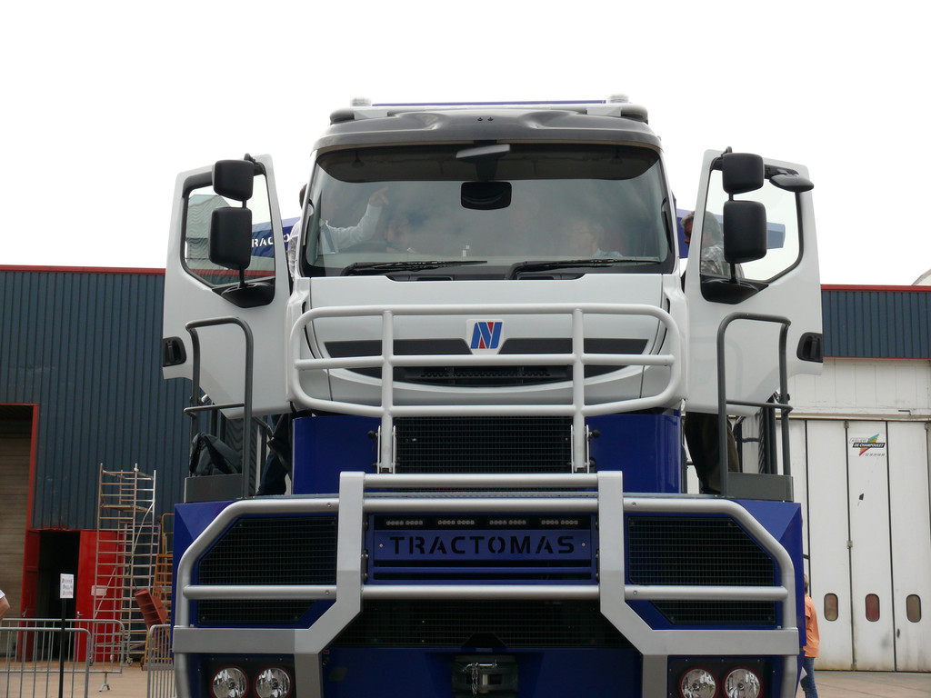 Exklusiv: Tractomas – Heavy Metal made in France
