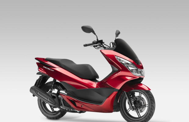 Honda PCX 125 schafft ab Mai über 370 Kilometer