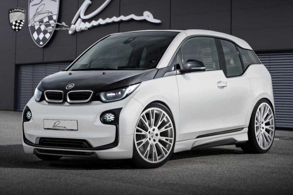 In einer Designstudie zeigen die Schwaben nun den CLR I3, der einen Frontspoileransatz und eine speziell entwickelte Motorhaube mit Seitenschwellern aus Karbon erhält.
