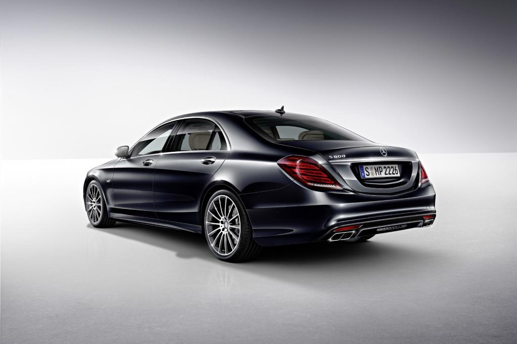 Mercedes-Benz S600: Zwölfzylinder für die neue S-Klasse