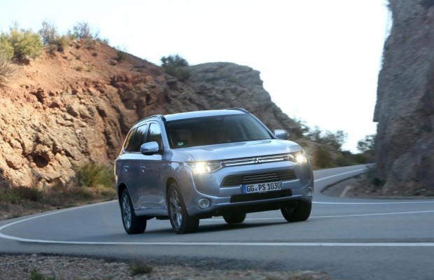 Mitsubishi Outlander PHEV - Das Elektroauto unter den Hybriden