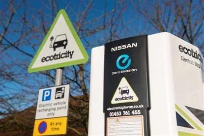 Nissan schließt 1000ste Schnell-Ladestation an