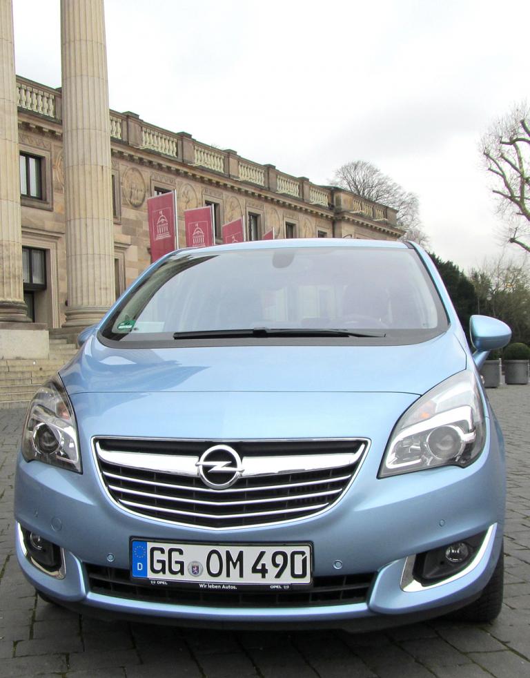 Opel Meriva: Blick auf die Frontpartie. 