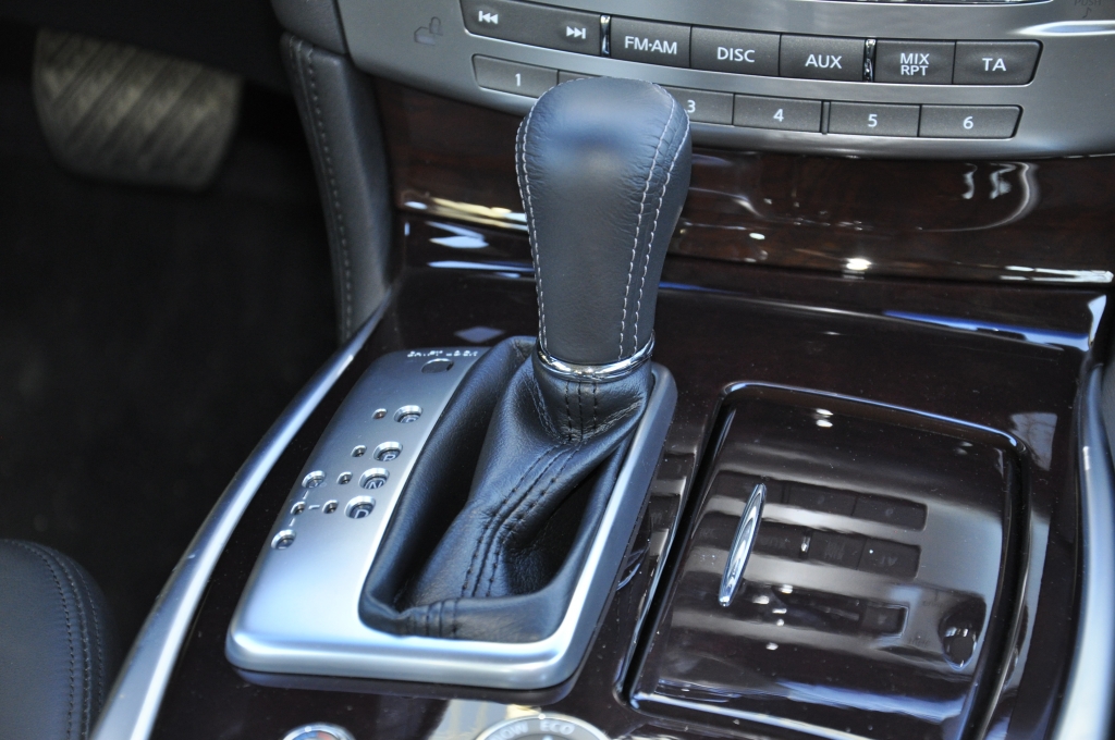 Test Infiniti M35h - Der Hybrid-Geheimtipp für Hubraum-Freunde