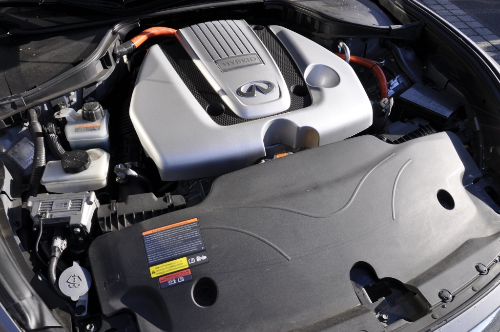 Test Infiniti M35h - Der Hybrid-Geheimtipp für Hubraum-Freunde