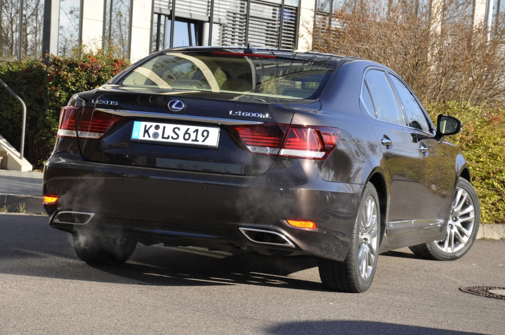 Test Lexus LS 600h L – Luxusdampfer aus Fernost
