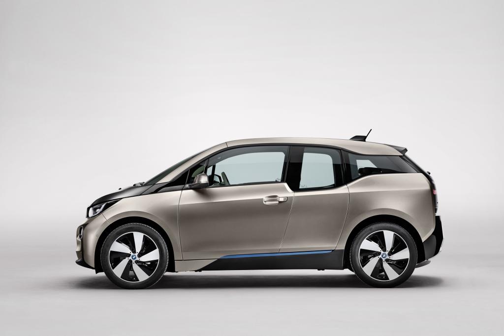 Vorreiter beim Thema Carbon ist BMW mit den neuen elektrisch betriebenen Modellen i3 (Bild) und dem Sportwagen i8 - © BMW