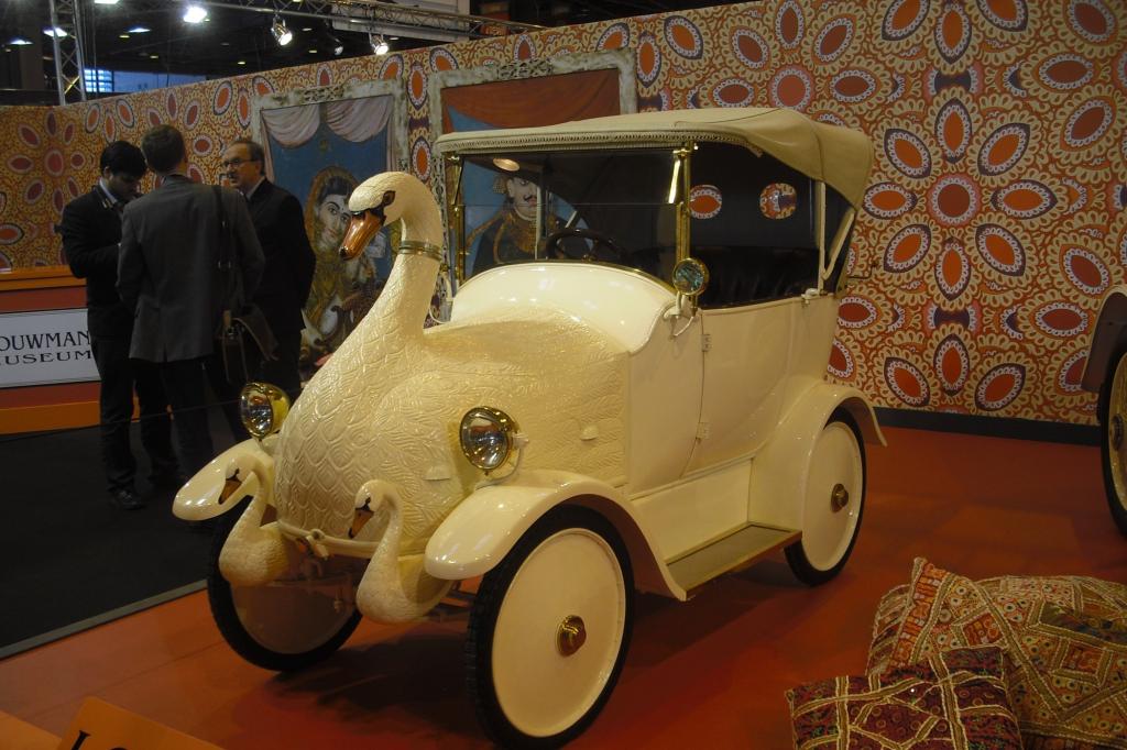 „Retromobile“ in Paris: Der Luxus der Maharadschas