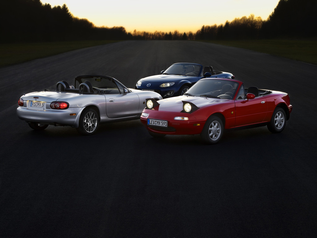 25 Jahre Mazda MX-5: Von der Kreidezeichnung zum erfolgreichsten Roadster der Welt