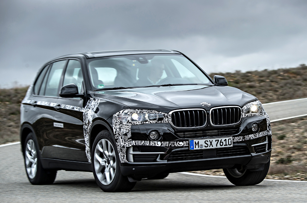 Auf dem BMW-Testgelände in Miramas, Südfrankreich: Prototyp X5 eDrive. 