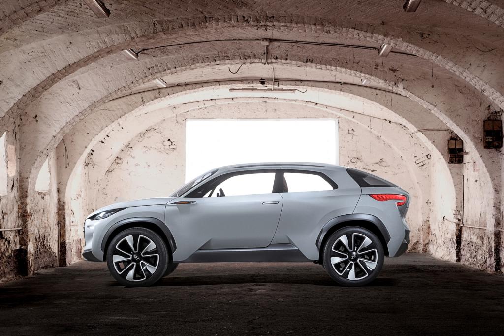 Auf jeden Fall aber wird der Hyundai Intrado einer der Hingucker des Genfer Salons.