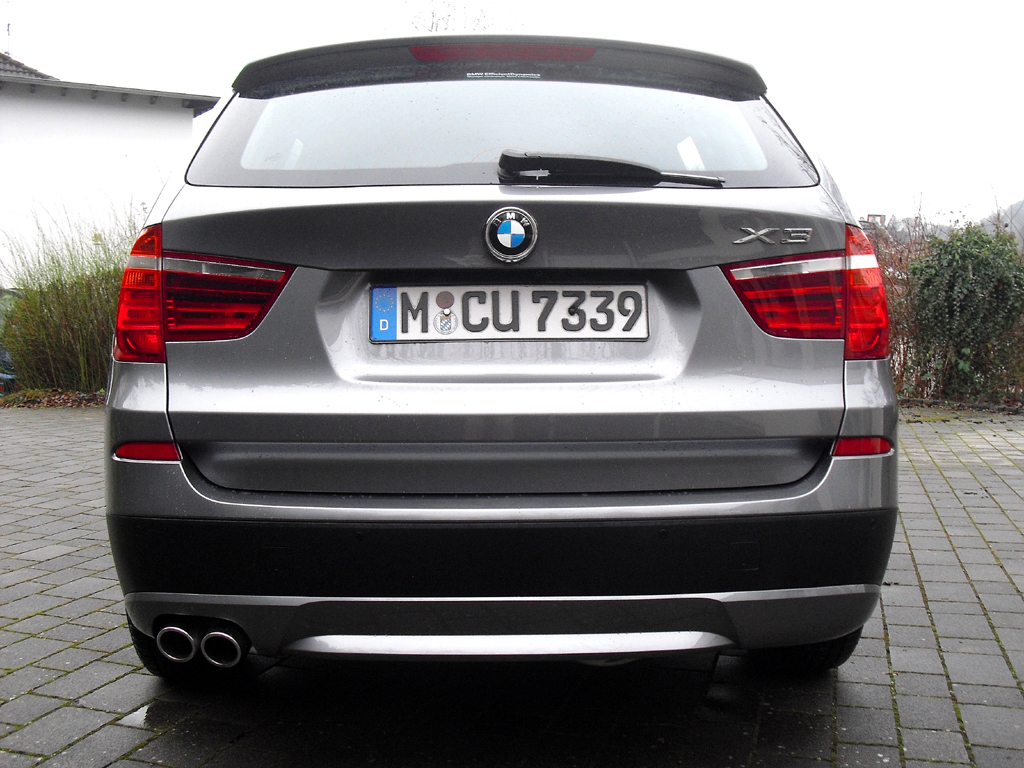 BMW X3: Blick auf die Heckpartie. 