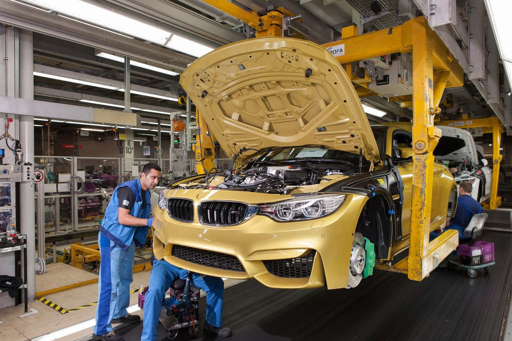 BMW startet Produktion des M4 Coupé