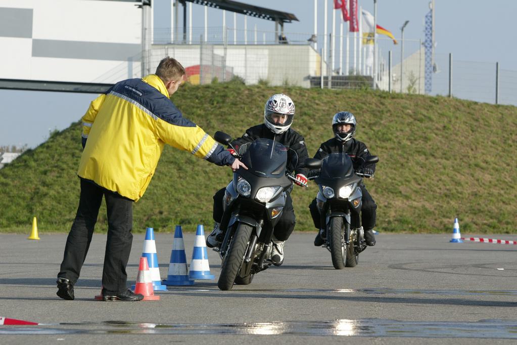 Biker: Grenzen im Sicherheitstraining ausloten