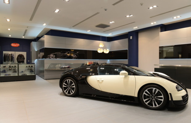 Bugatti eröffnet Showroom in Qatar