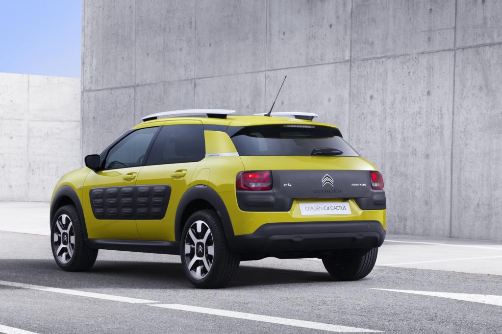 Citroen feiert seine Wurzeln und fährt mit dem C4 Cactus ein Modell vor, das nach dem Grundsatz „weniger ist mehr“ entwickelt wurde.