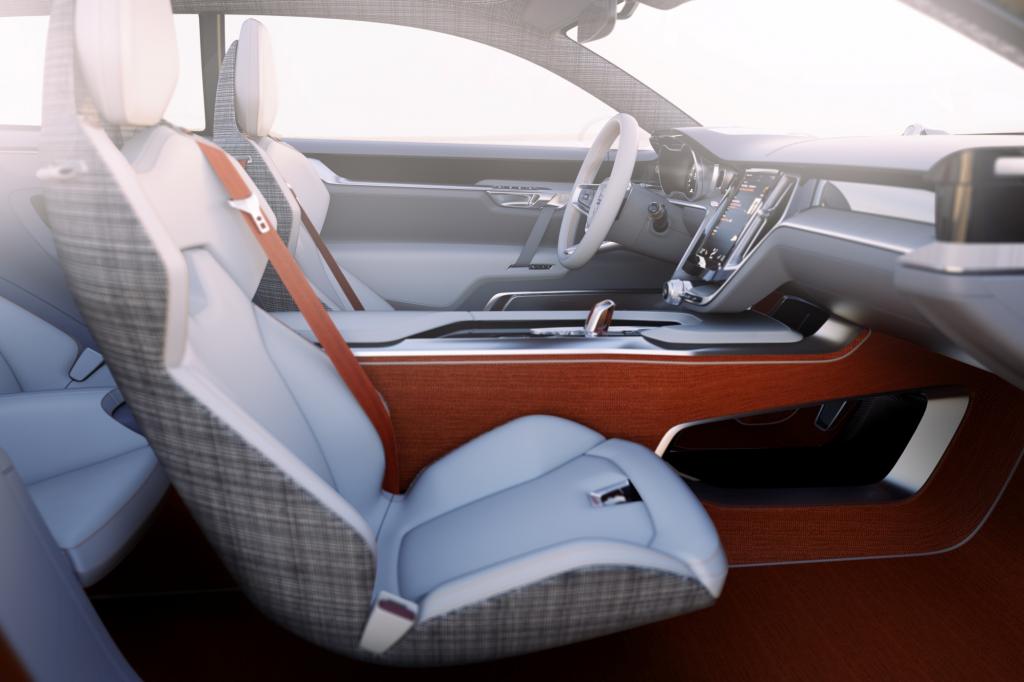 Das erste Modell mit der neuen Formensprache bei Karosserie und Innenraum wird das Oberklasse-SUV XC90 sein, das Anfang 2015 auf den Markt kommt