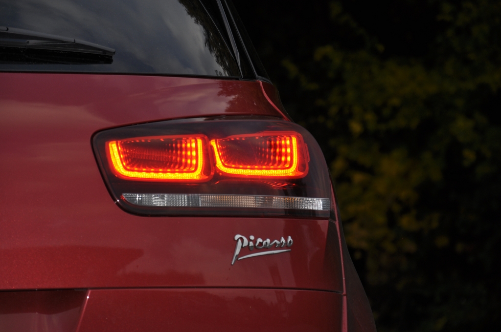 Der Citroen C4 Picasso ist durchaus ein Hingucker - bedenkt man, dass es sich um einen Van handelt