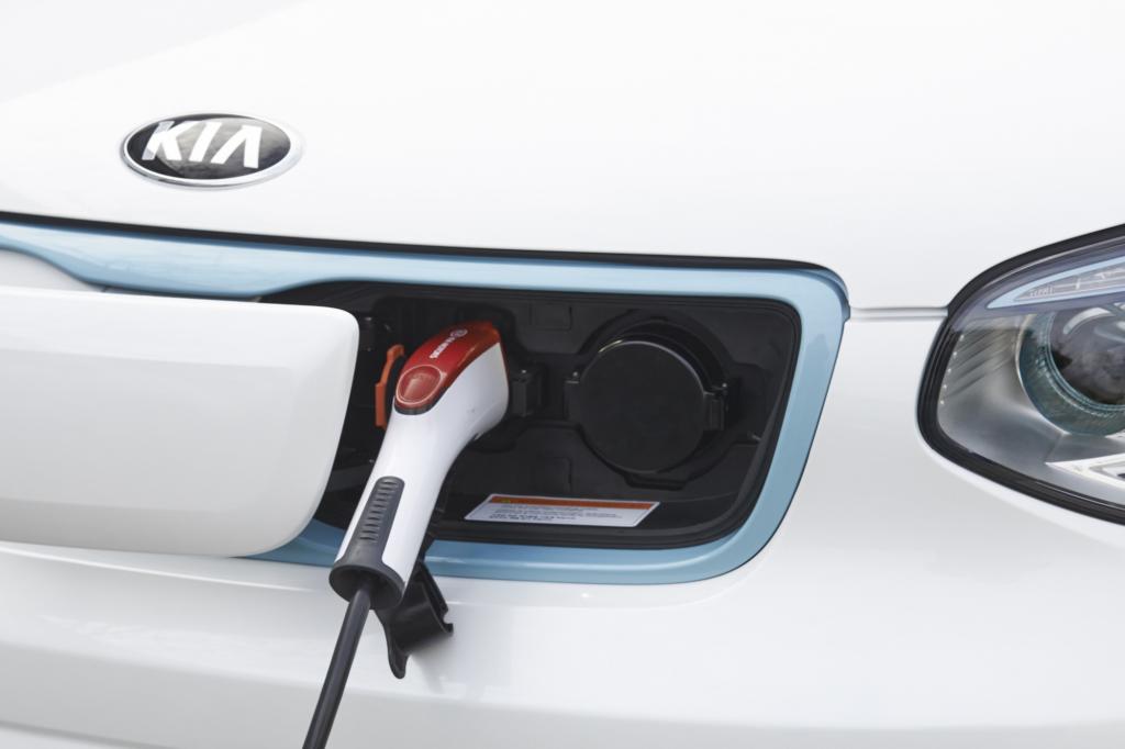 Die 192 Lithium-Ionen-Polymer-Akkus liefern 27 kWh.