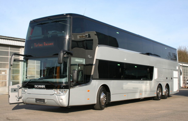 Die ersten Scania Astromega gehen auf die Reise