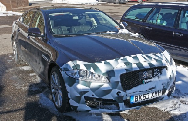 Erwischt: Erlkönig Jaguar XJ Facelift