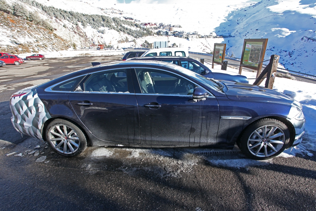 Erwischt: Erlkönig Jaguar XJ Facelift