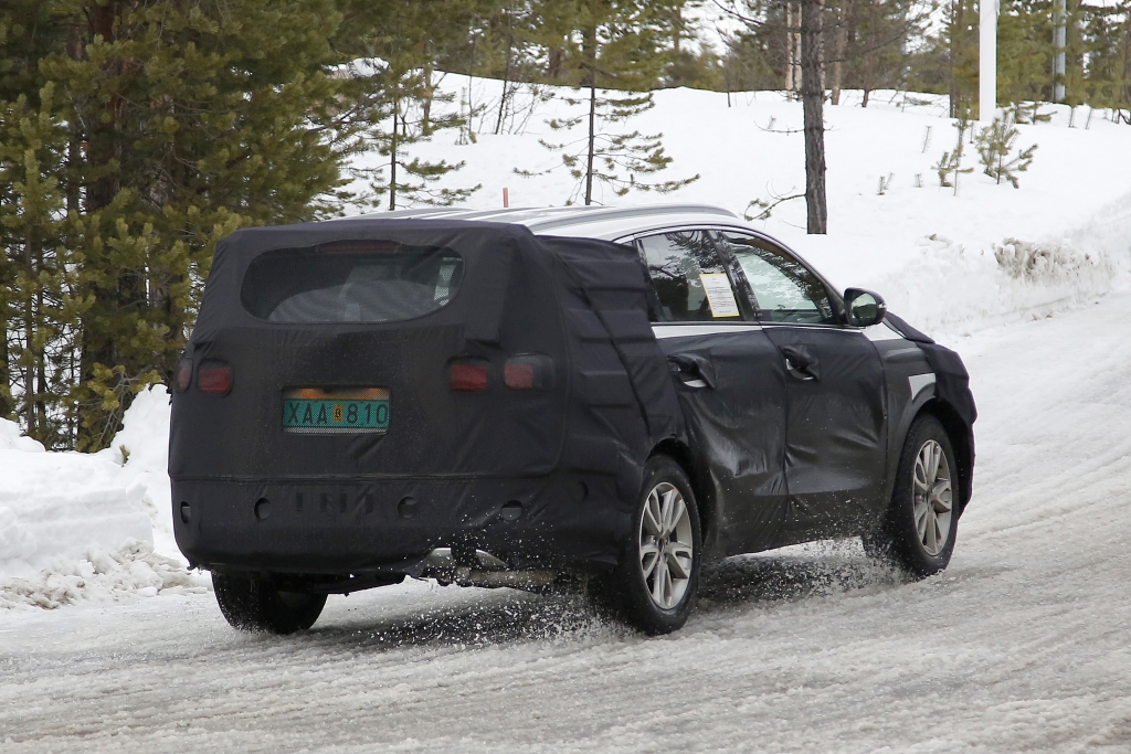 Erwischt: Erlkönig Kia Sorento - Neue Generation für 2015