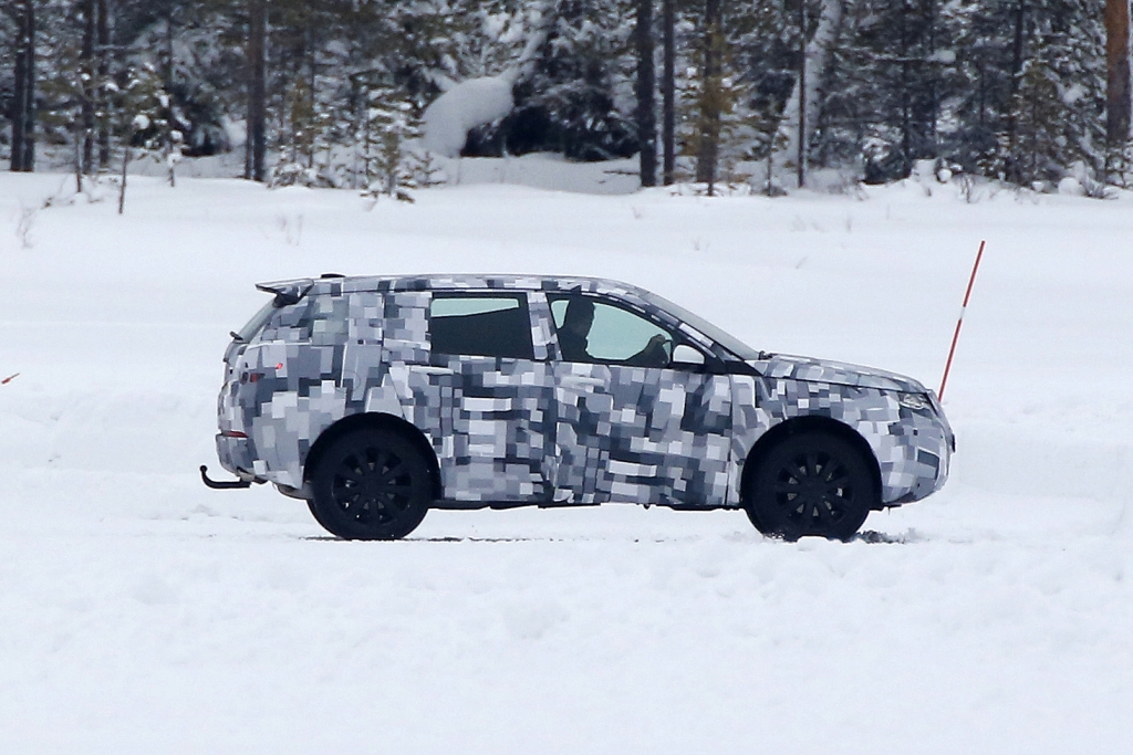 Erwischt: Erlkönig Land Rover Baby Discovery oder Freelander