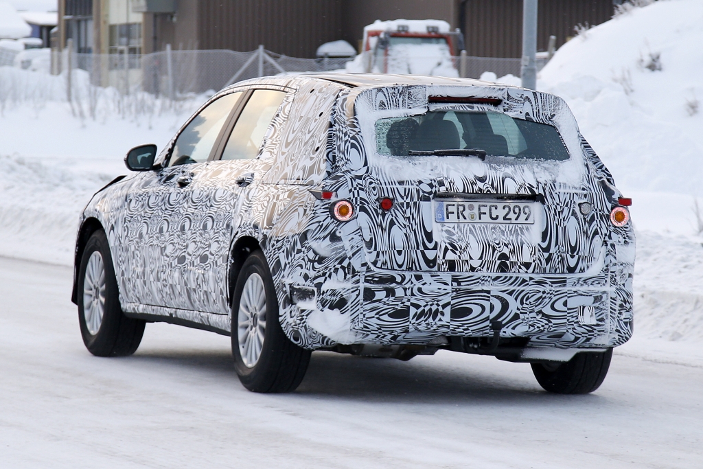 Erwischt: Erlkönig Mercedes GLK - Sportlicher ins neue Lebensjahr