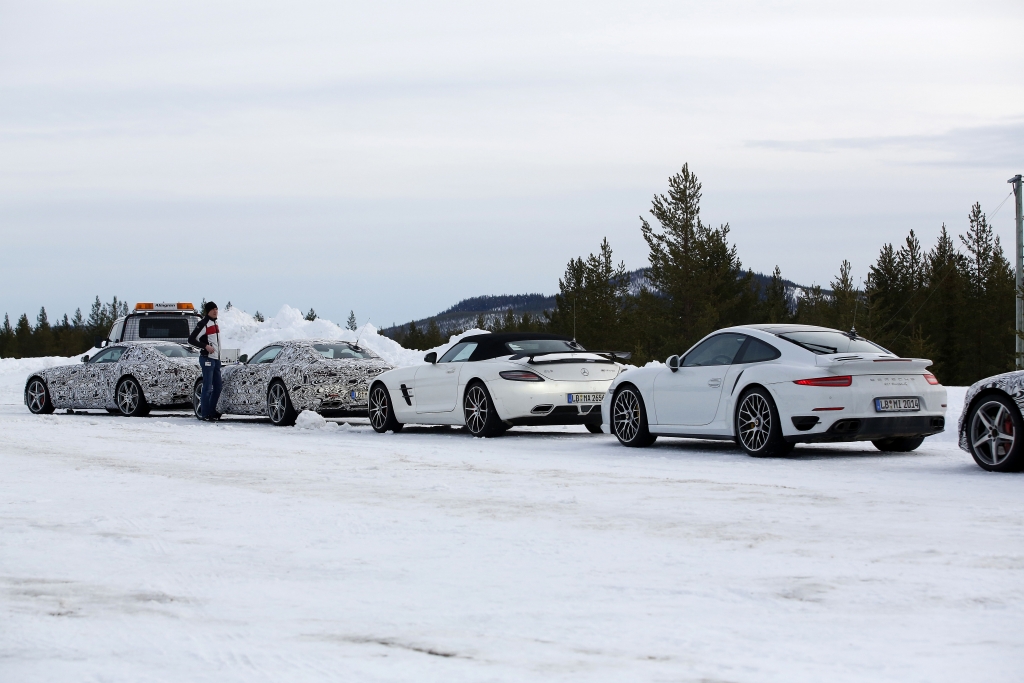Erwischt: Erlkönig Mercedes GT AMG - Kräftemessen mit Porsche