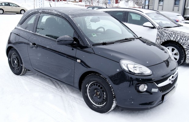Erwischt: Erlkönig Opel Adam Cabrio