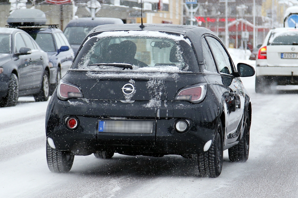 Erwischt: Erlkönig Opel Adam Cabrio