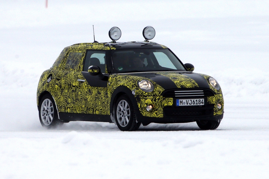 Erwischt: Erlkönige MINI Clubman und MINI Cabrio