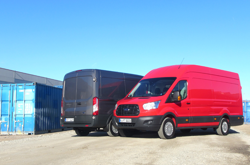 Ford Transit: Front-/Seiten- und Heckansicht im direkten Vergleich. 