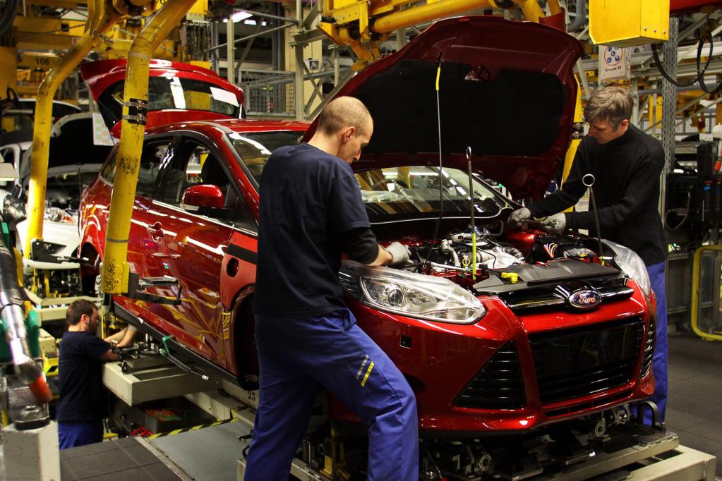 Ford: zwei Autos, ein Geheimnis