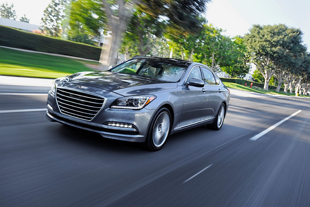 Genf 2014: Hyundai zeigt Intrado und Genesis