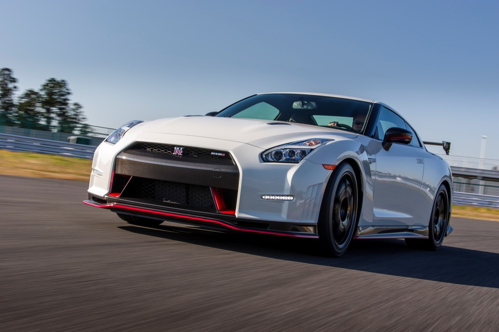 Genf 2014: Nissan lässt im September den GT-R Nismo los